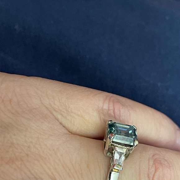 Asher Cut Blue- Green Moissiante - Picture 6 of 6